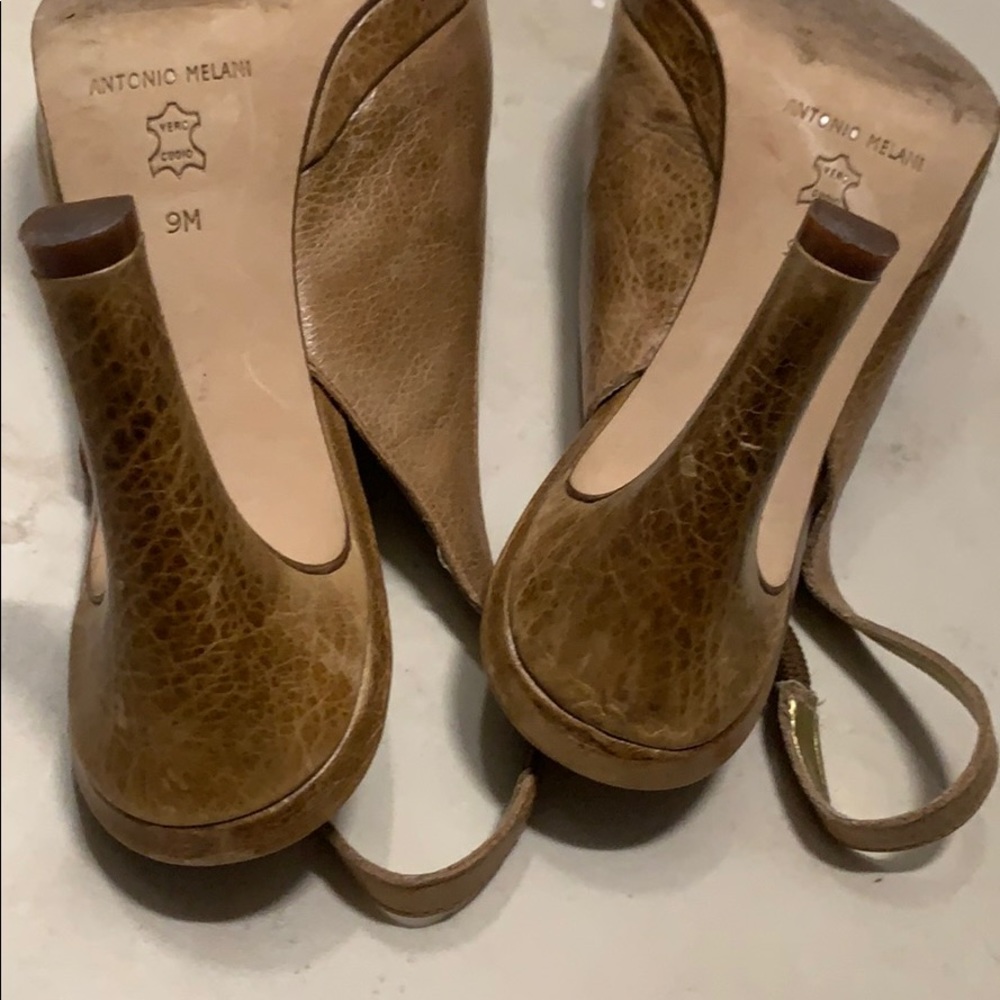 Heels - Picture 3 of 5